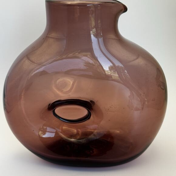 La Mailloche Quebec Purple Blown Art Glass Pinched Vase‎ or Decanter Signed 6" - Picture 6 of 9